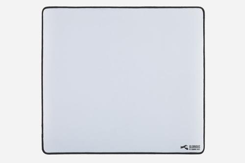 Glorious Gaming XL - 16x18 - White Edition