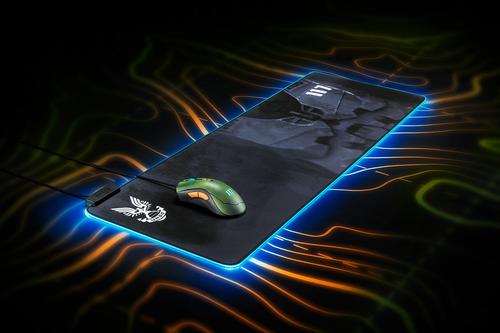 Razer Goliathus Chroma Extended Gaming Mouse Pad, Black and Green