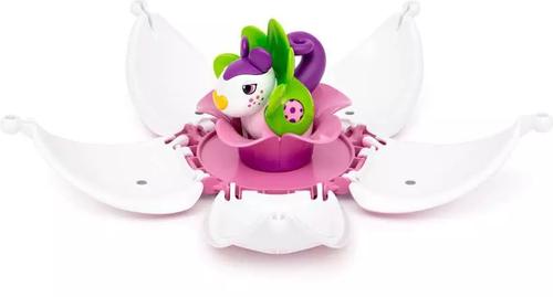 Brio Poppy Flower House